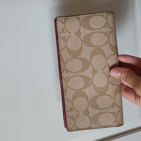 Coach Wallet/Passport Holder - Picture 3 of 3